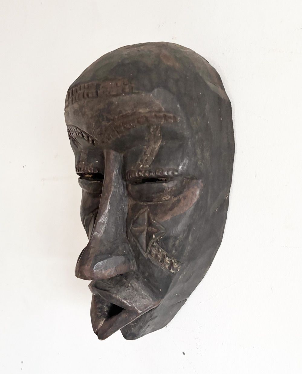 アフリカンマスク木製面 18|アトリエアパレルカフェインテリアショップコーディネート店舗什器室内装空間デザインプリミティヴアート古道具