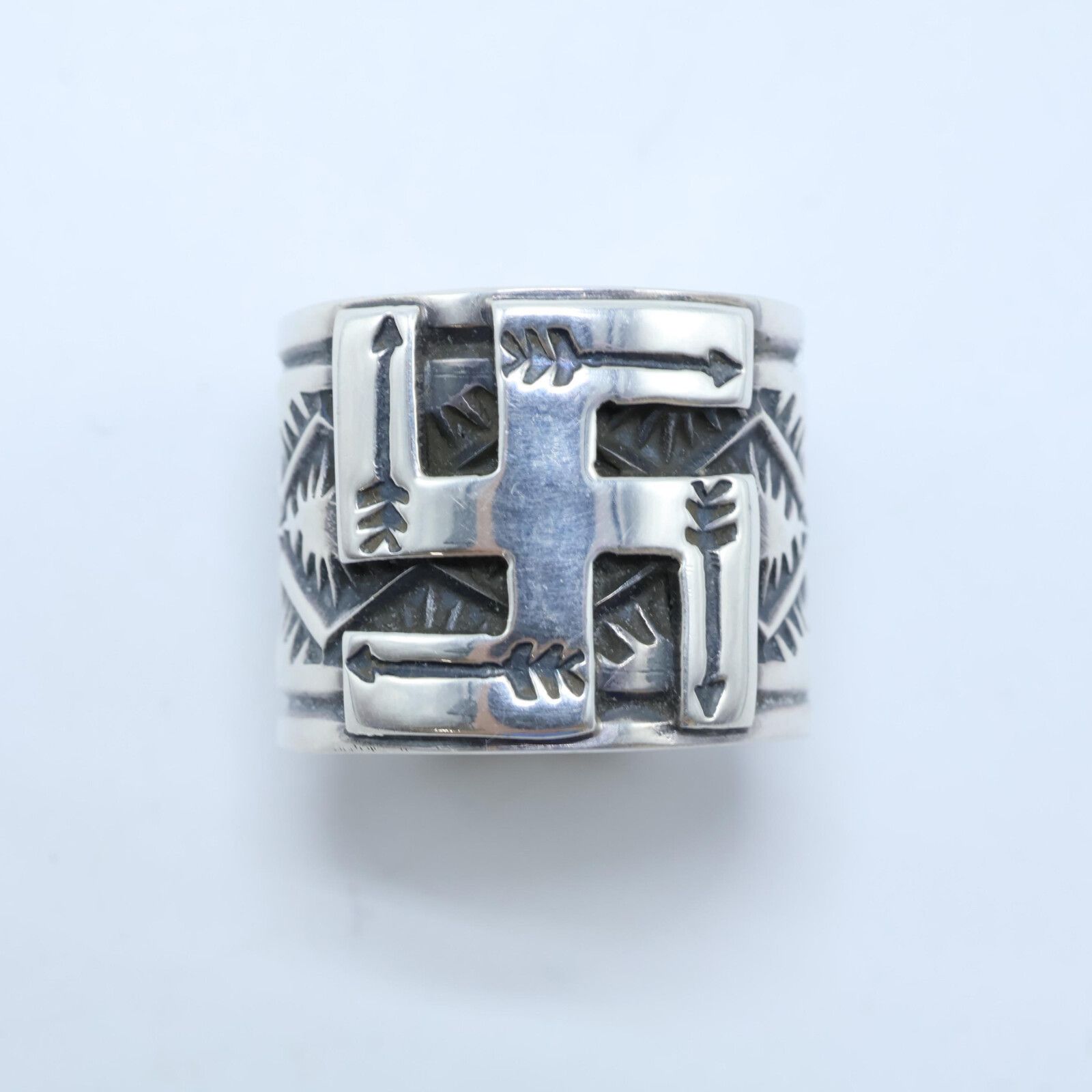 サンシャインリーブス SUNSHINE REEVES サンシャインリーブス ナバホ族 STERLING