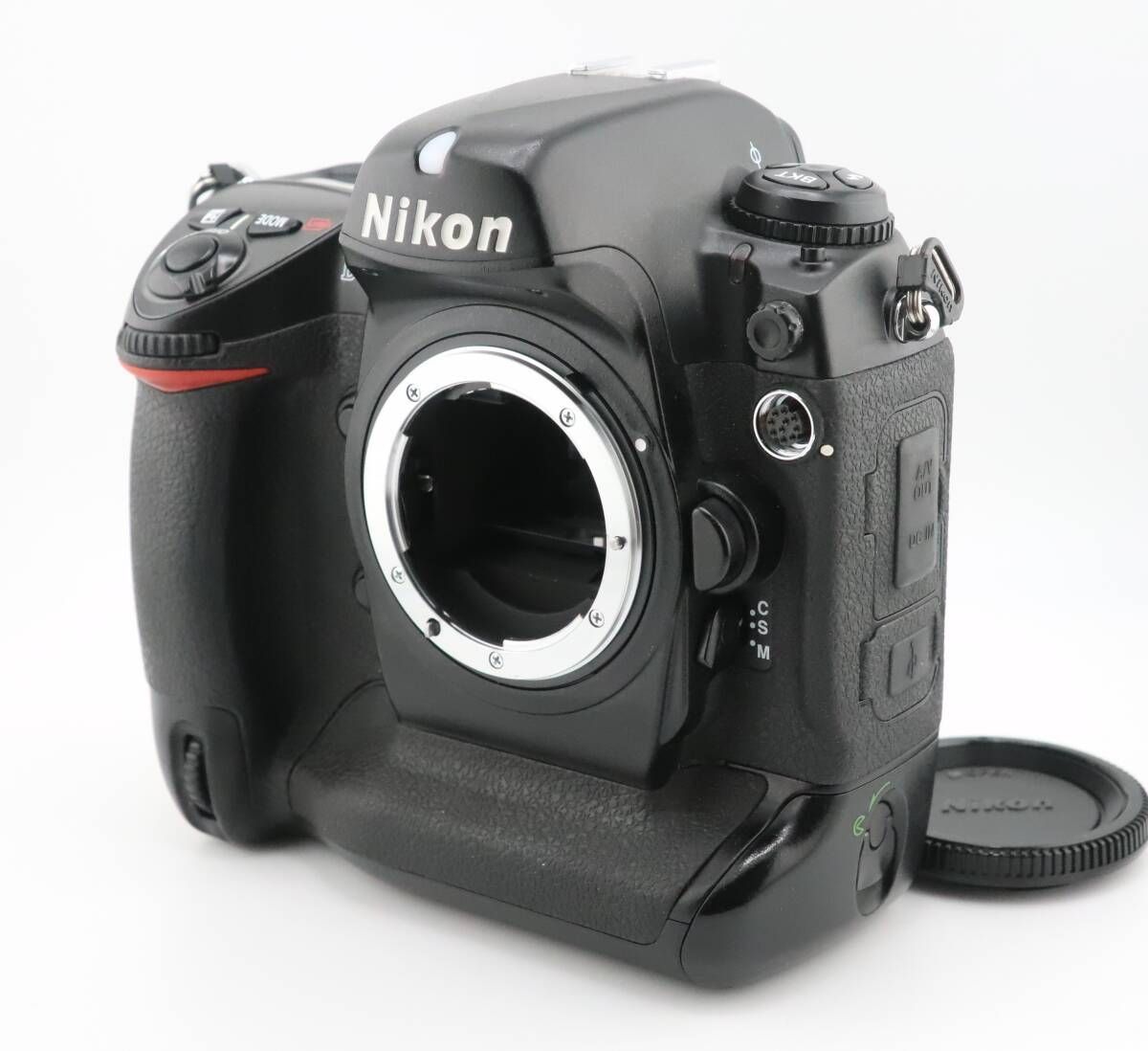 ショット数18,862【極上品】ニコン Nikon デジタル一眼 D40 ボディ ショット数18,862【極上品】ニコン Nikon デジタル一眼 D40