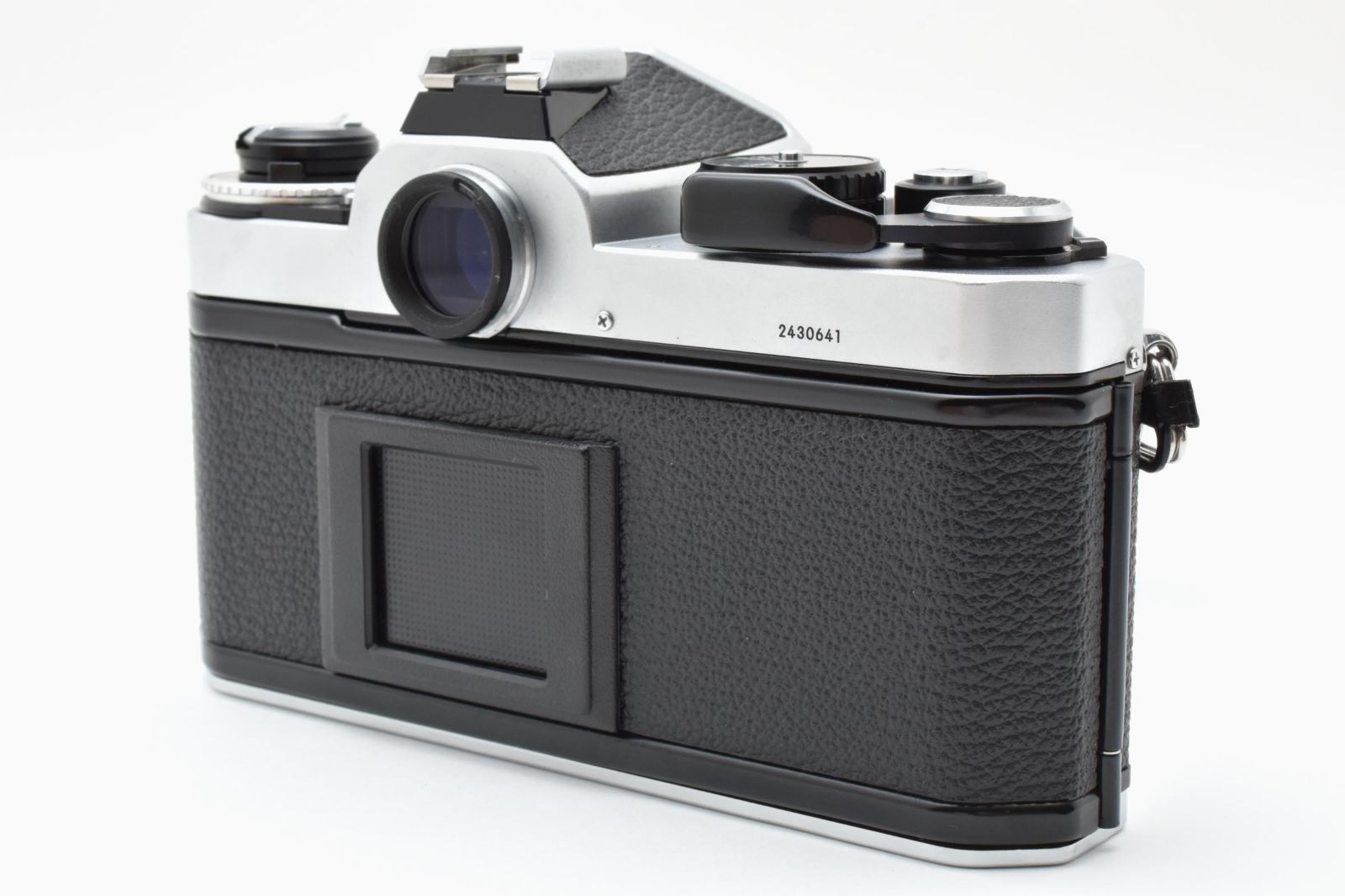 5042 【美品】 Nikon FE2 Silver / Ai-s Zoom Nikkor 35-105mm