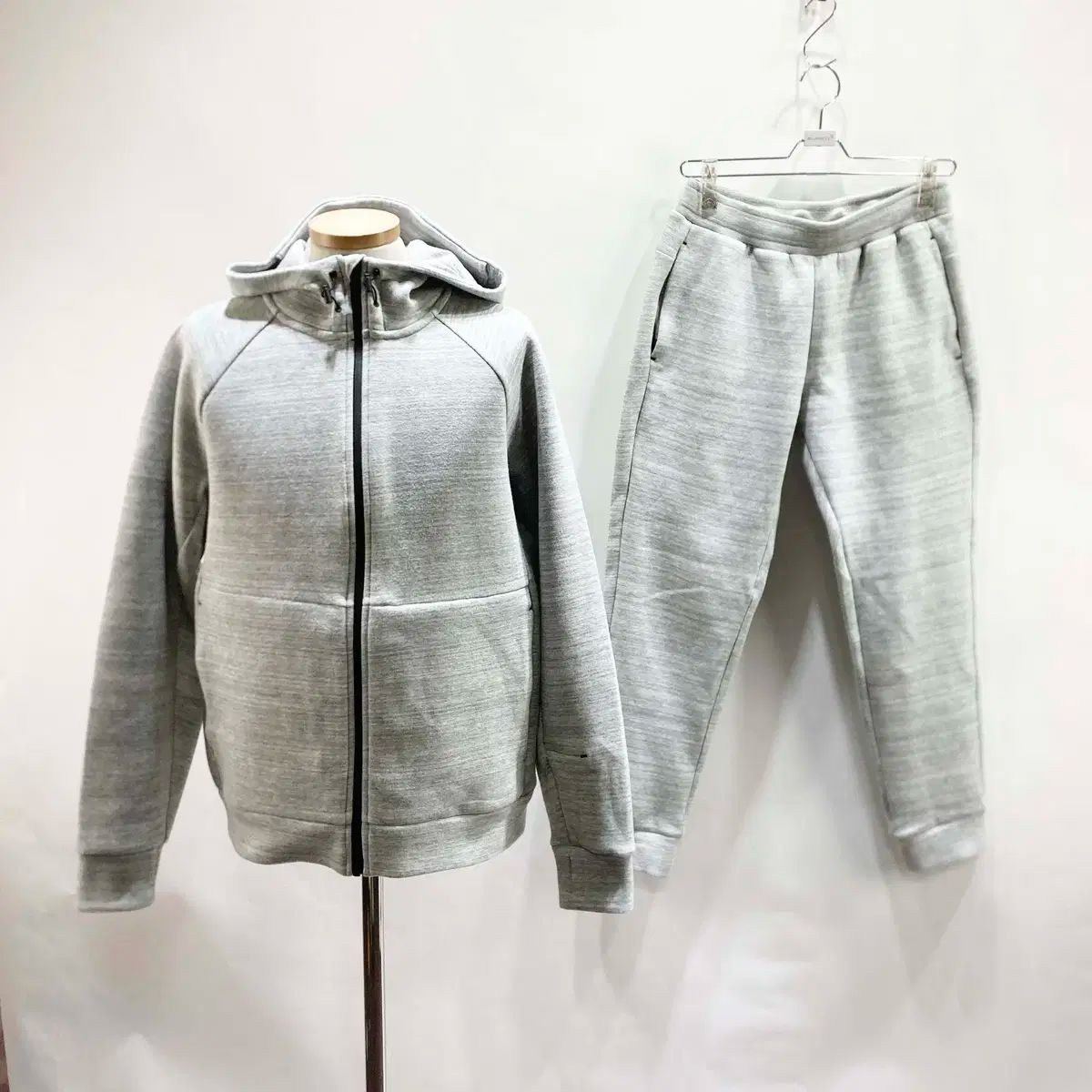 musinsa standard(ムシンサスタンダード) 男性用トレーニングセット 賞 100 ヘクタール 31 ー 32 ジンの感覚