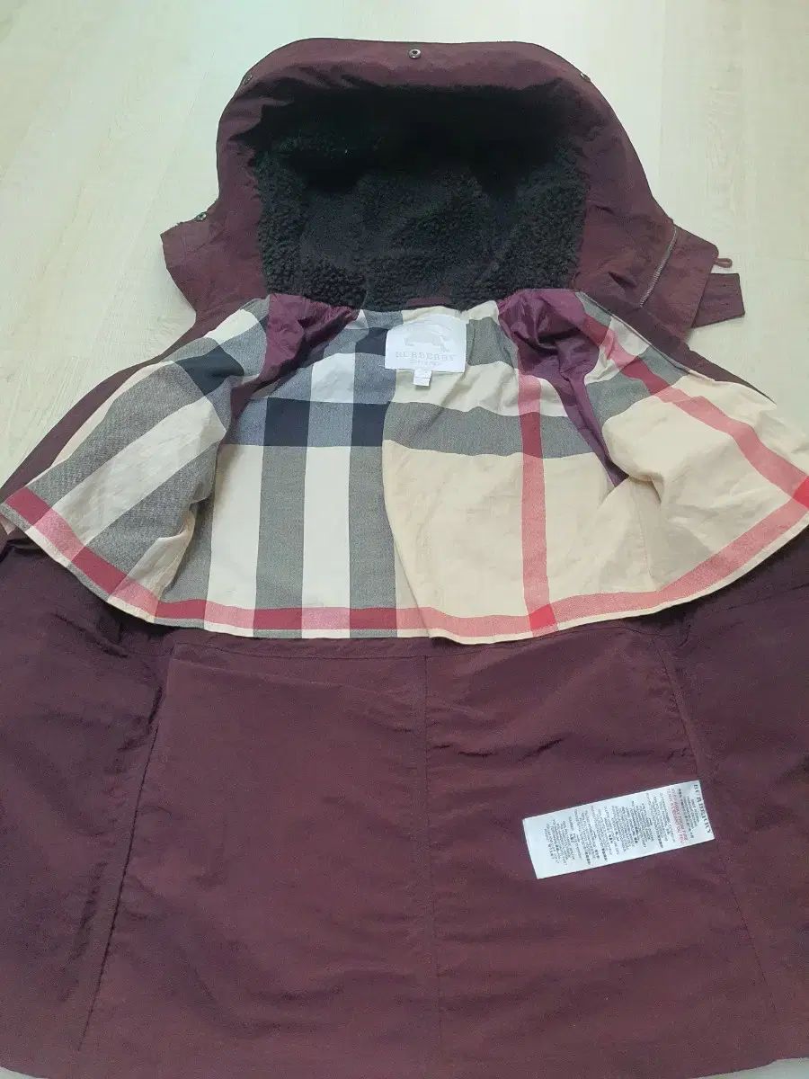 10Y Burberry Kids(バーバリーキッズ) マウンテンパーカー ブルゾン