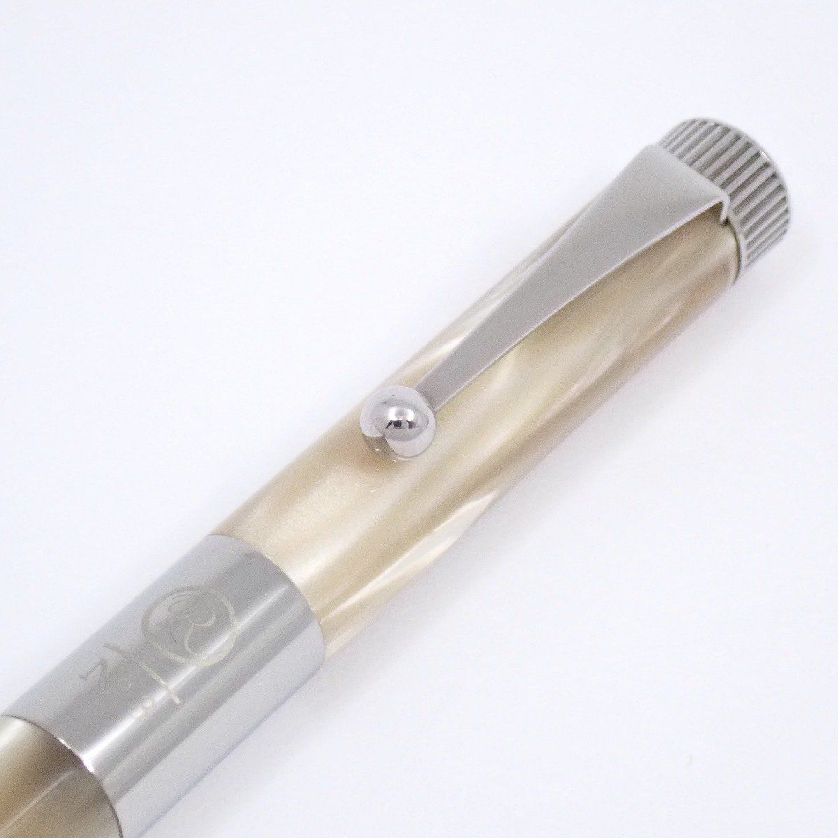 伊東屋 ROMEO ロメオ No3 細軸 ボールペン イタリアンベージュ