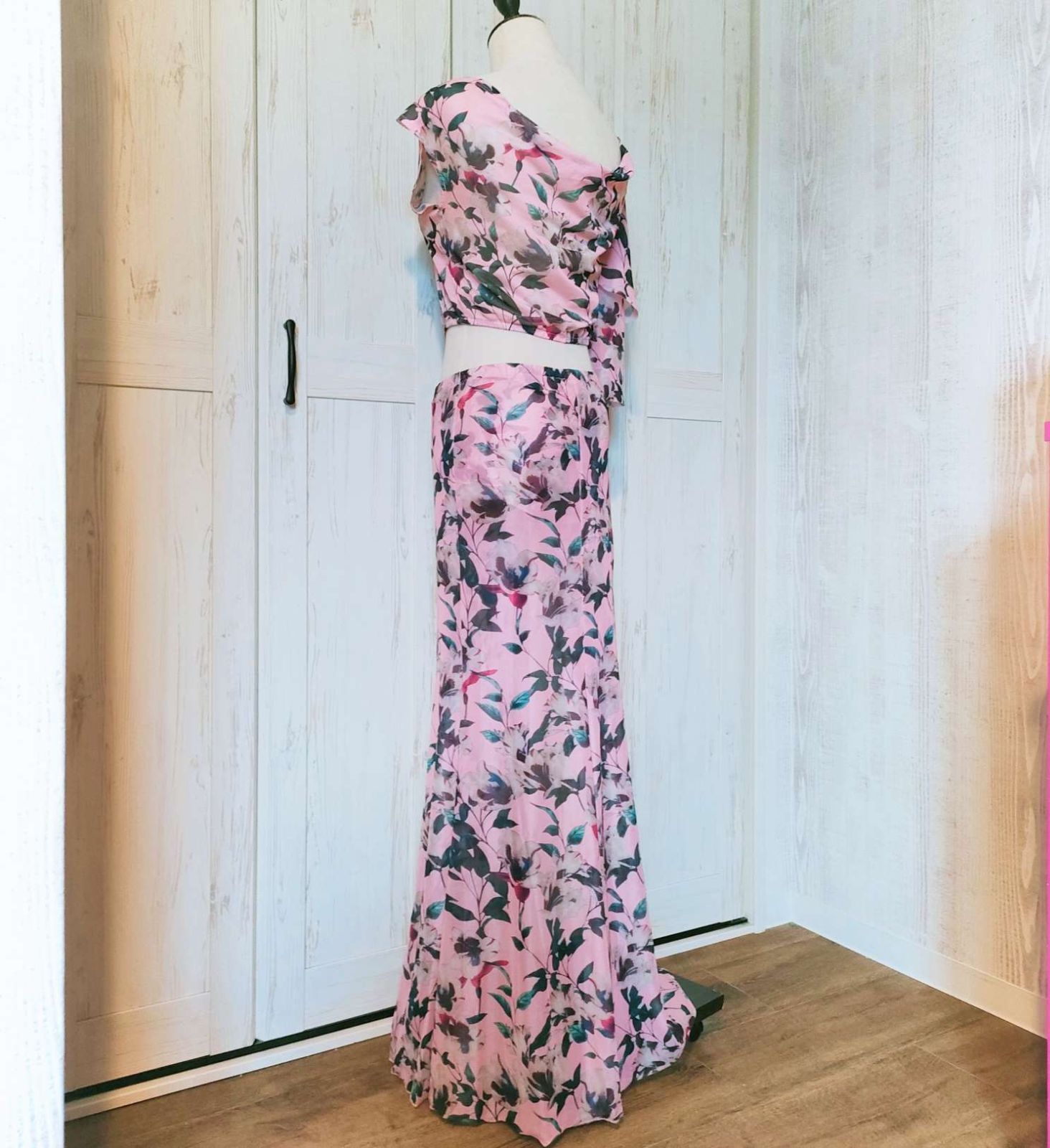 ベリーダンス トップス 花柄 衣装 スカート レディース 練習着 花柄（衣装セット｜ベリーダンス）：体操・ダンス<スポーツ ★新品★ベリーダンス衣装セットアップ レッスンウェア 花柄レースレッスン着ウェア練習着 花柄レースレッスン着ウェア ☆新品☆ベリーダンス衣装セットアップ 上下セット レッスン着ウェア練習着 [SusanSandyLi]