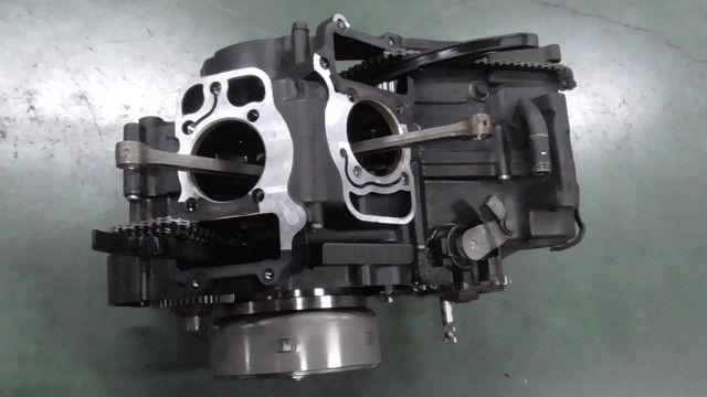 の エンジン腰下