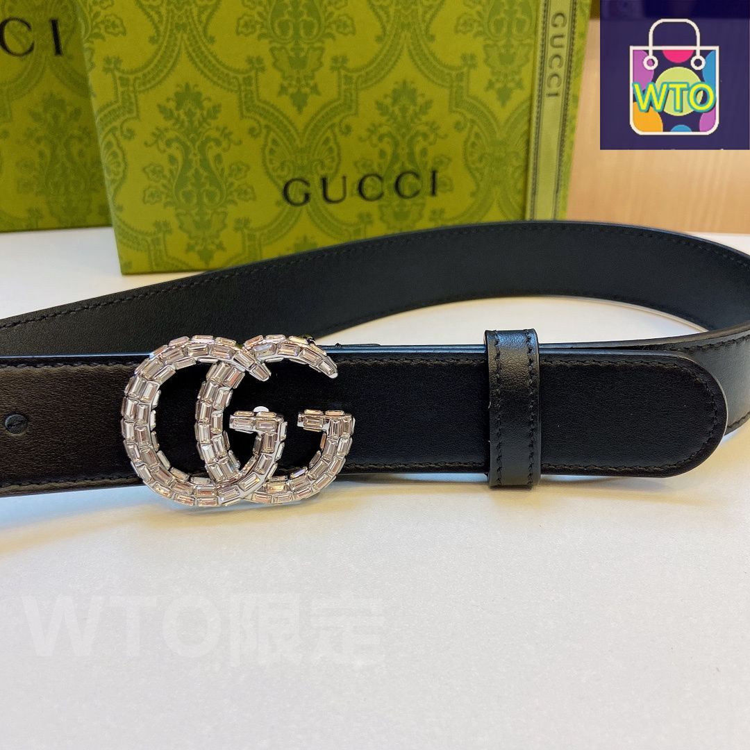 グッチ ベルト　GUCCI made in Italy ロゴあり　高級感　P55 グッチ ベルト GUCCI made in Italy ロゴあり 高級感 P55 GUCCI