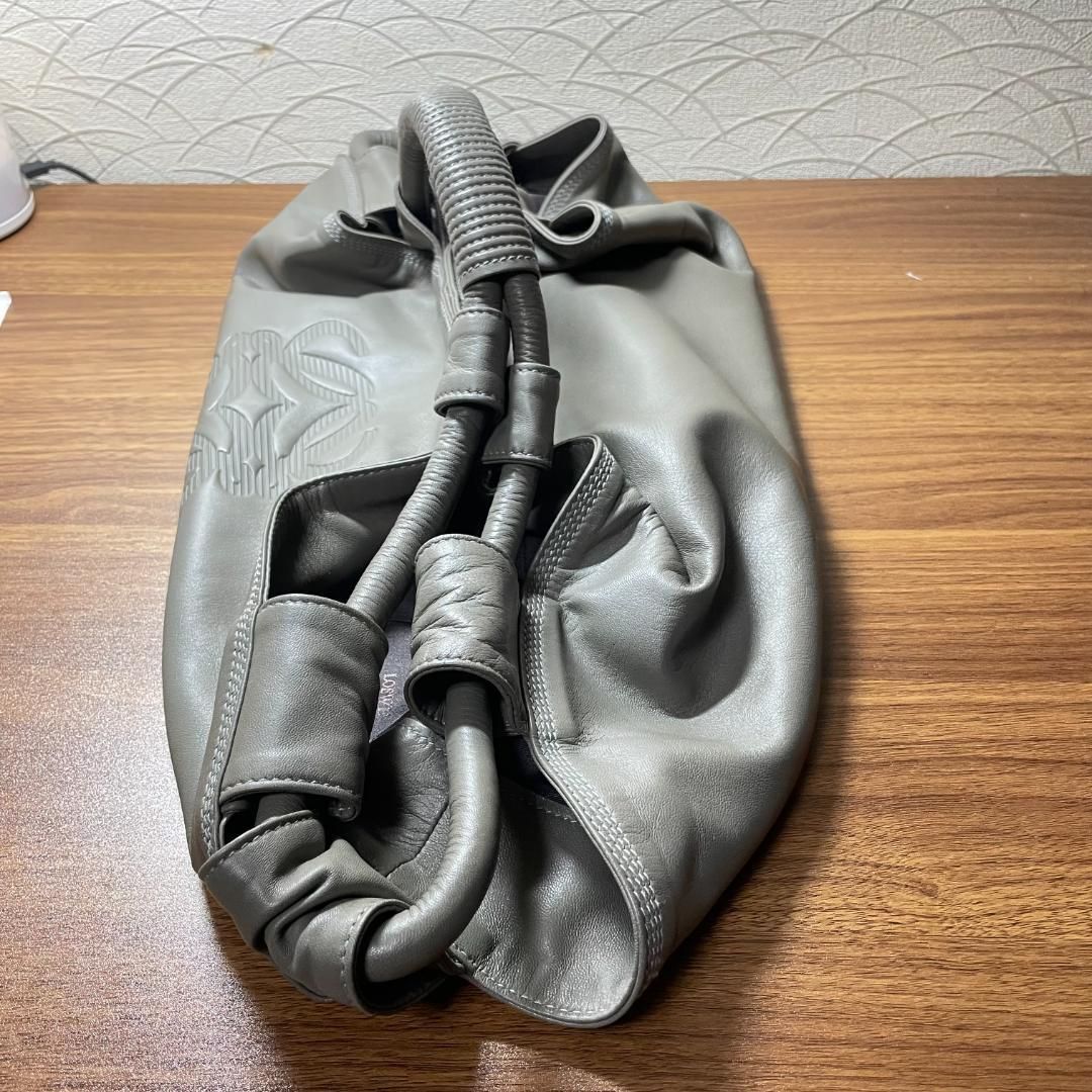 美品】LOEWE ナッパアイレ ハンドバッグ 羊革 シルバーグレー