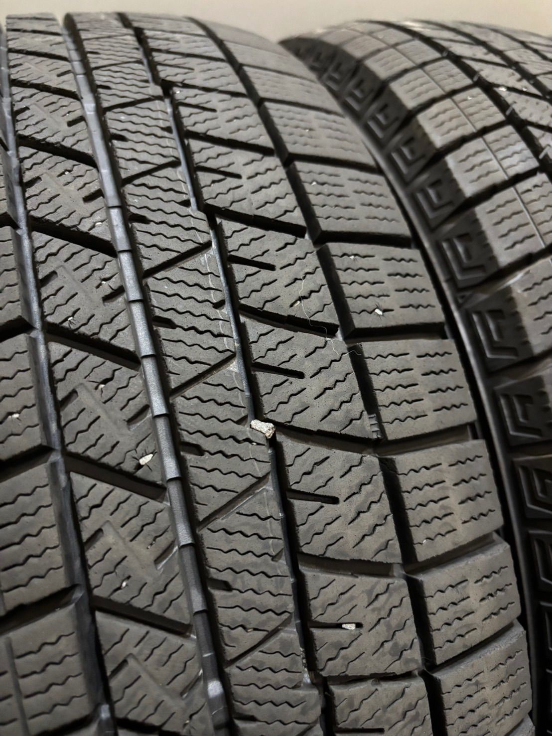 22年製 スタッドレス