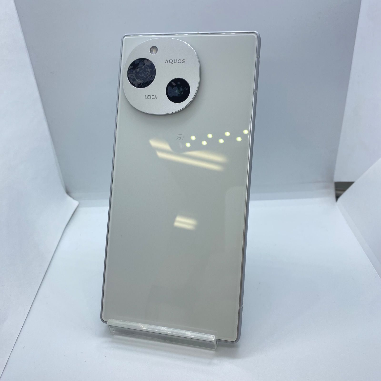 整備済み品】SHARP AQUOS R9 12GB(メモリ) 256GB (ストレージ) docomo 
