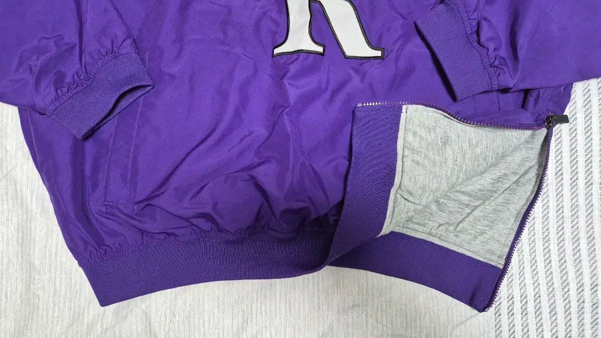 【大注目?売切れ注意】 NIKE ナイキ MLB コロラド州 ロッキー山脈 プルオーバー ウィンドブレーカー ベースボールジャケット