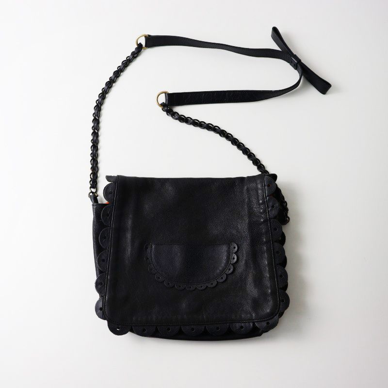VINTAGE SEE BY CHLOE leather scalloped shoulder bag black