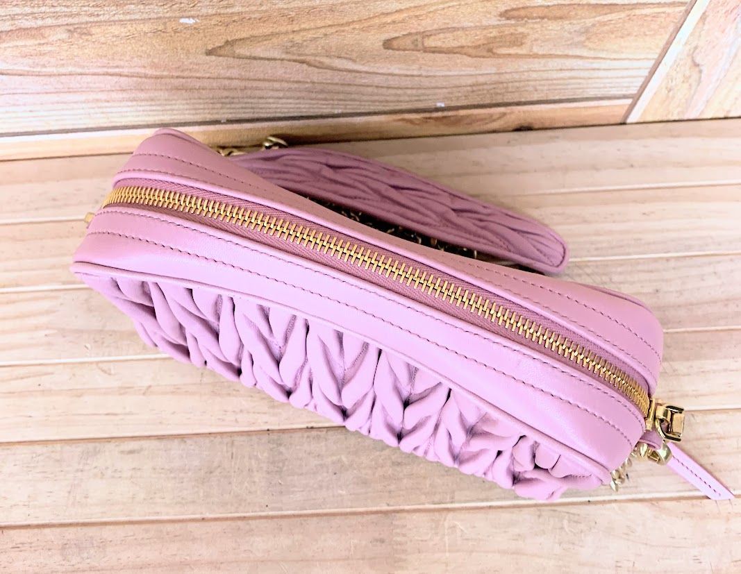 Miu Miu ミュウ ミュウ マテラッセ ショルダーバッグ チェーン