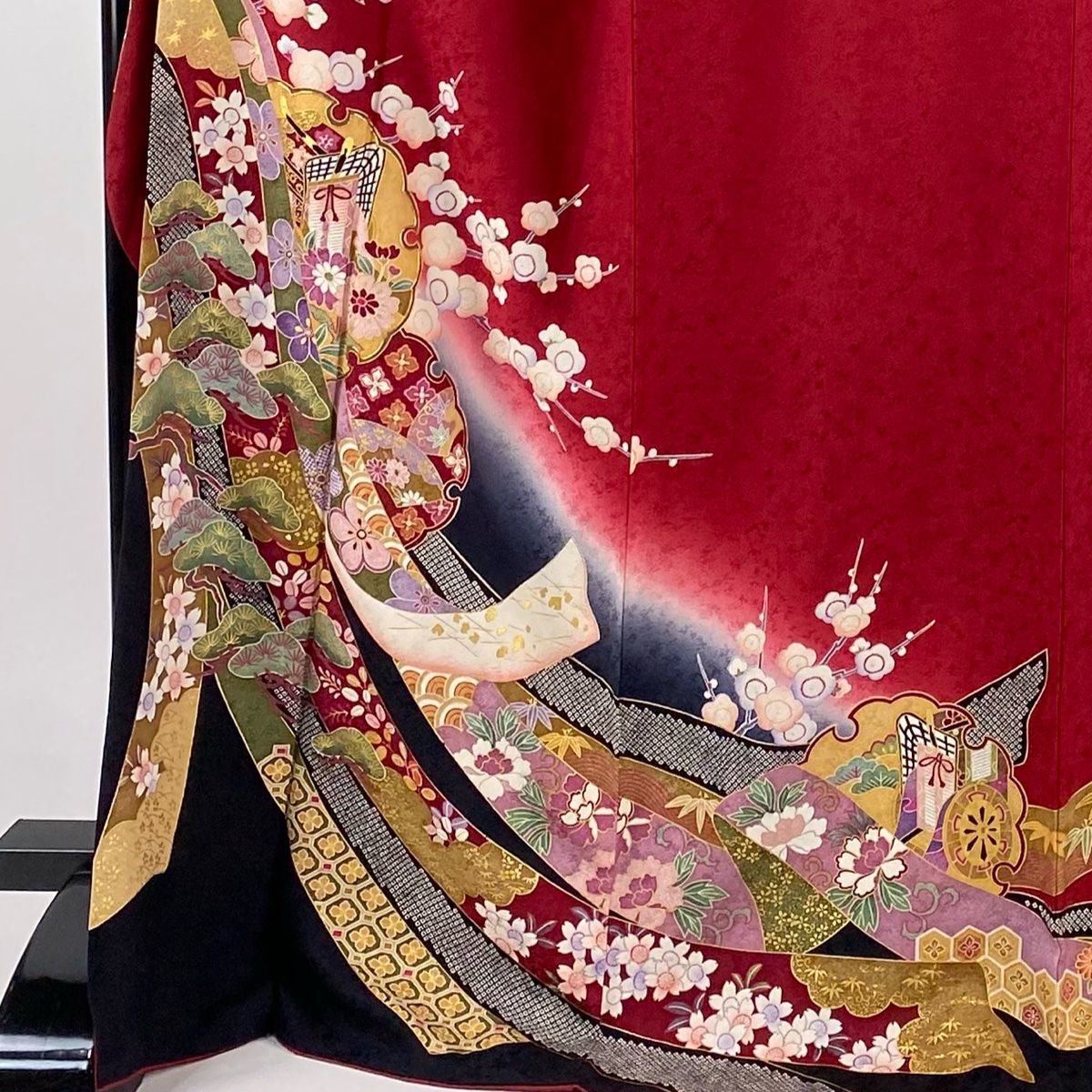 赤×オレンジ 吉祥花々 振袖 身丈157 振袖 豪華 辻が花 金彩 絞り加工