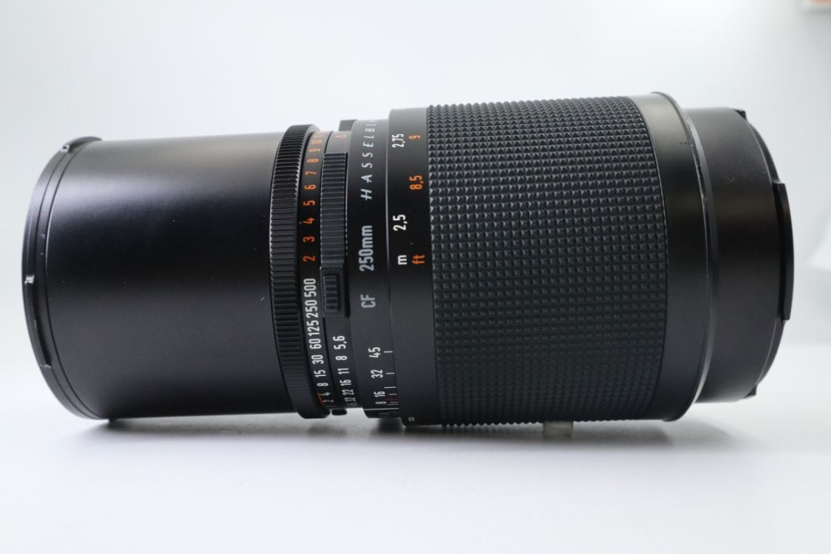 Carl Zeiss