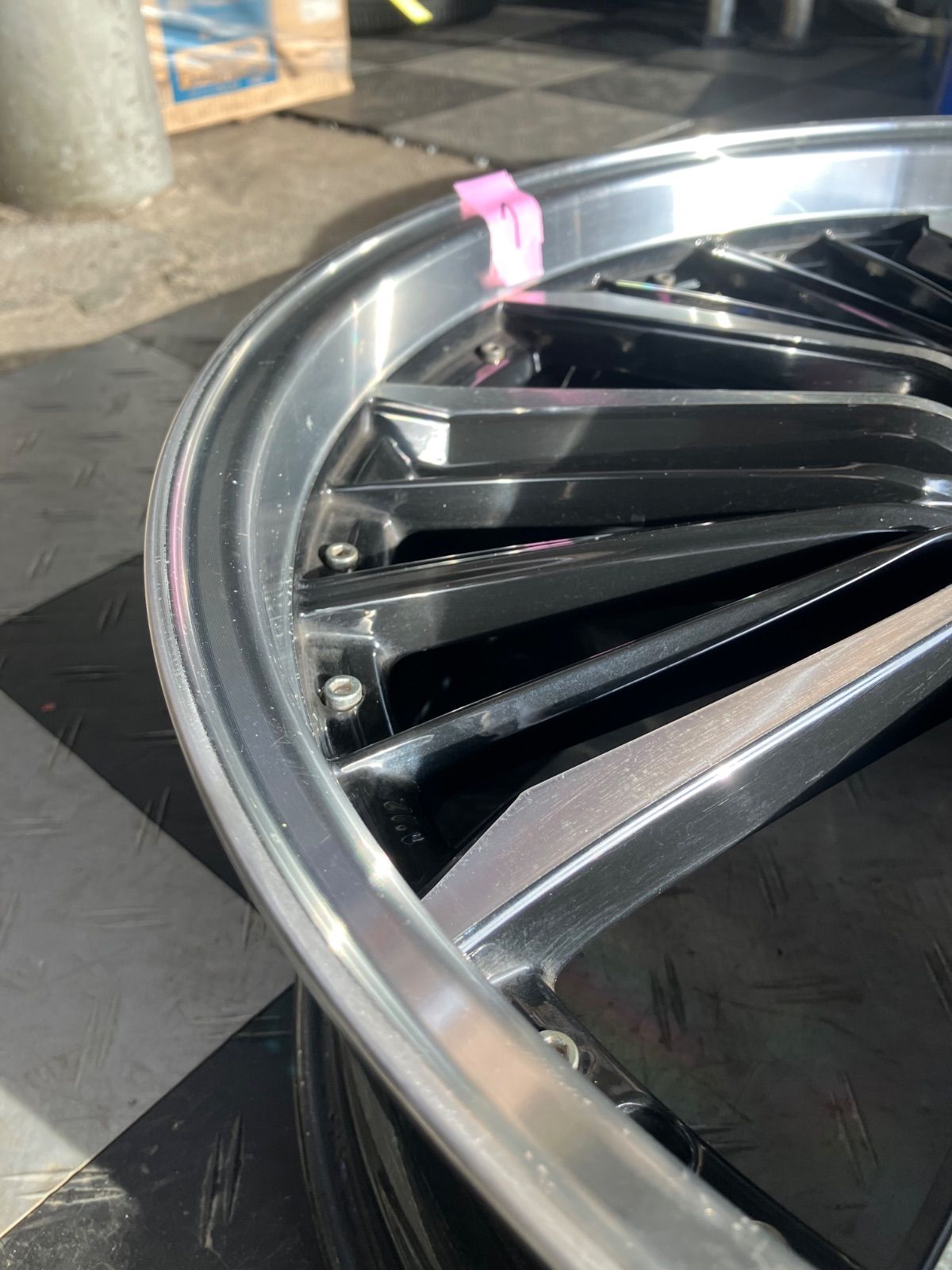 22インチ 実測＋38