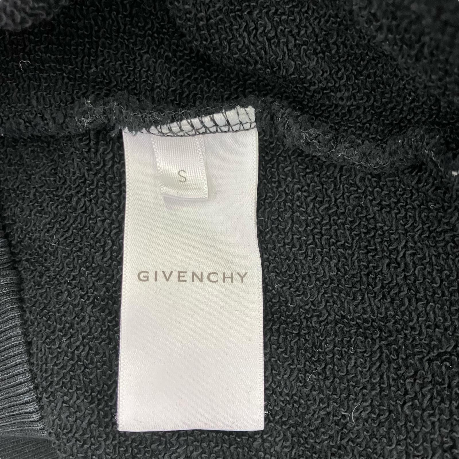186005 Givenchy