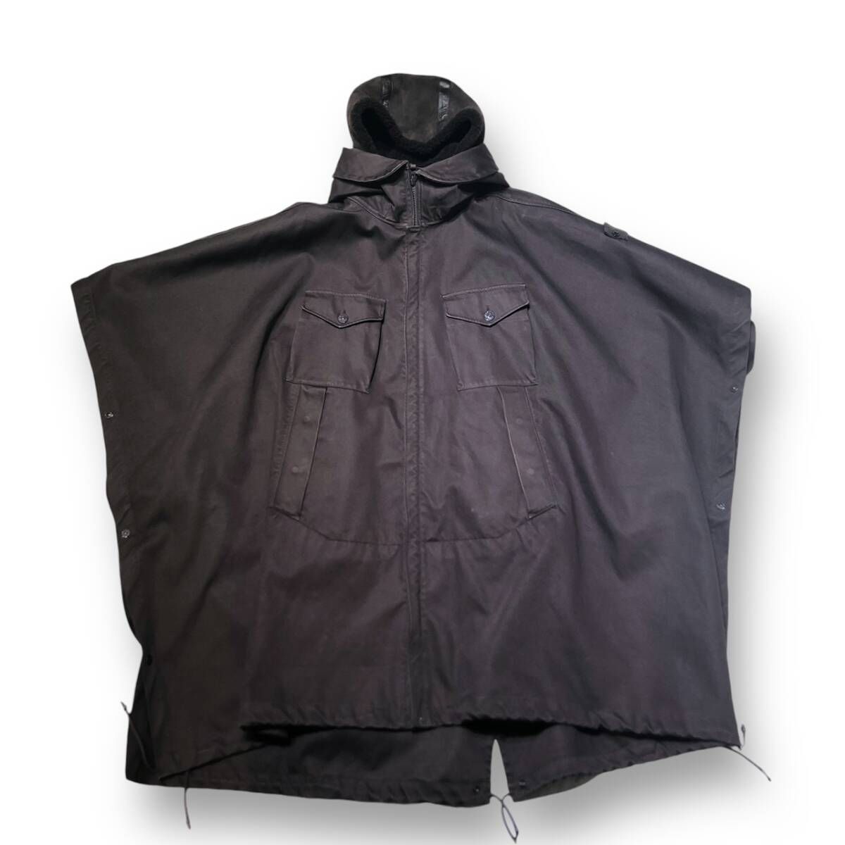 STONE ISLAND RASO GOMMATO DOUBLE GHOST PI フード付きポンチョ