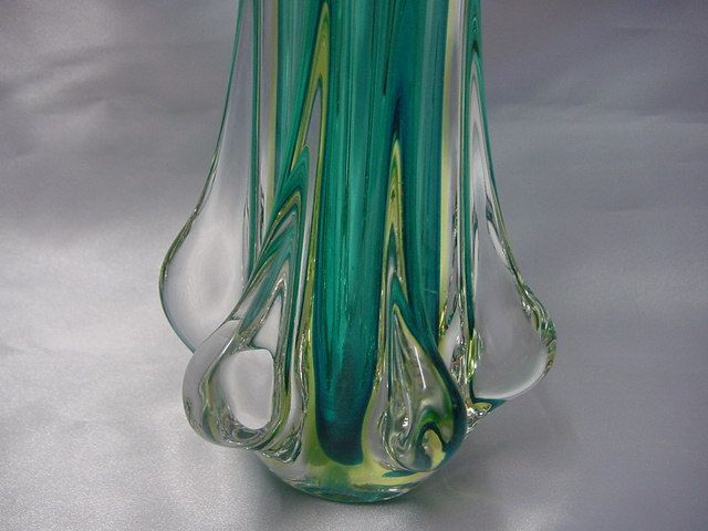ウランガラスの花瓶 by イタリアベネチアガラス - メルカリ