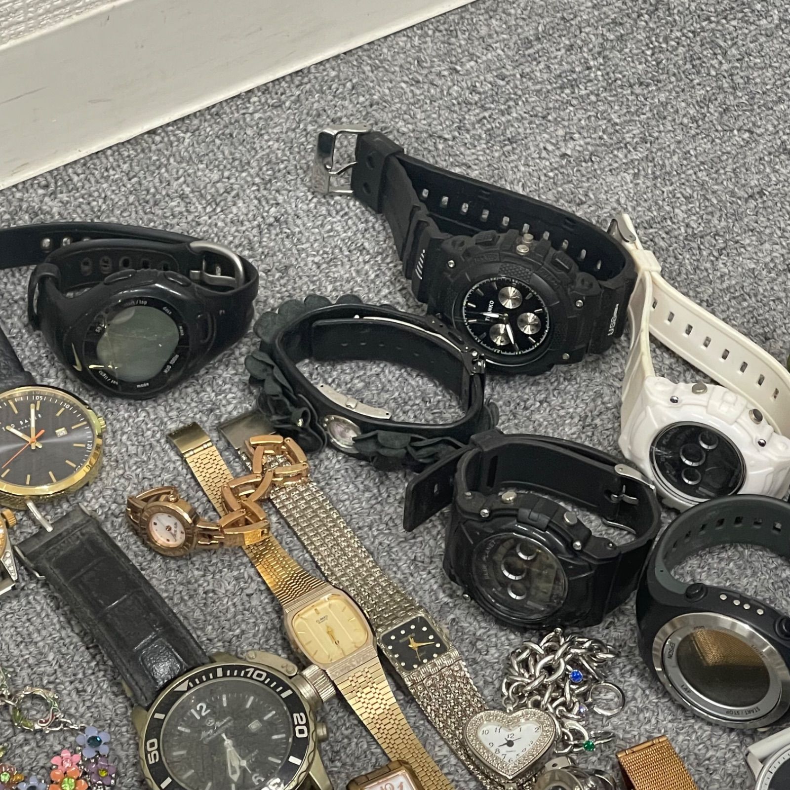 NPAA】ジャンク 約8.6kg 腕時計 懐中時計 まとめ GUCCI ELGIN SWATCH 