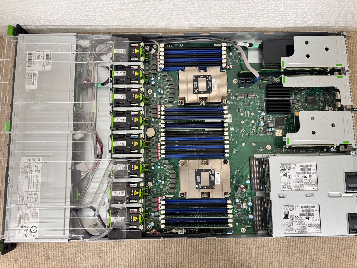 2x 600GB