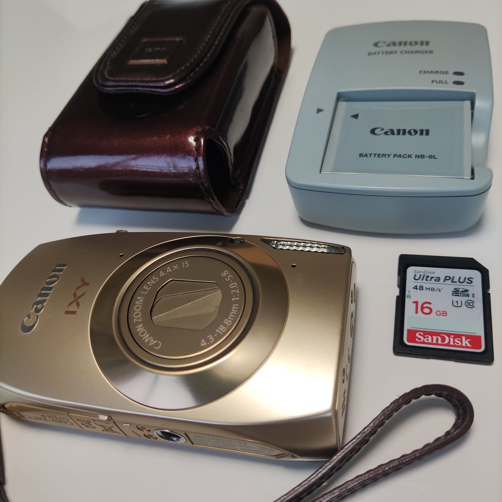 【美品】Canon IXY31S ゴールド ケース付き Amazon | Canon デジタルカメラ IXY 31S ゴールド IXY31S(GL
