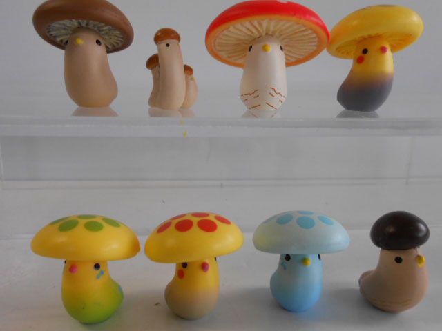 ♯Lni18CZ きのこいんこ しーくれっと入り 全8種 ガチャポン ♯Lni18CZ きのこいんこ しーくれっと入り 全8種 ガチャポン
