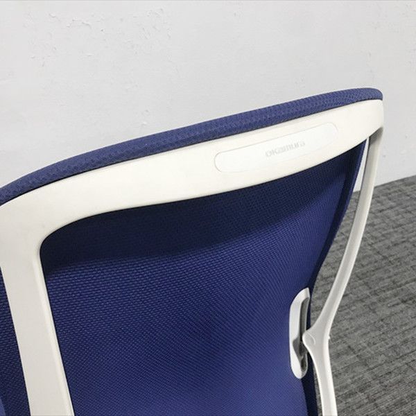 オカムラ ミディアムブルー