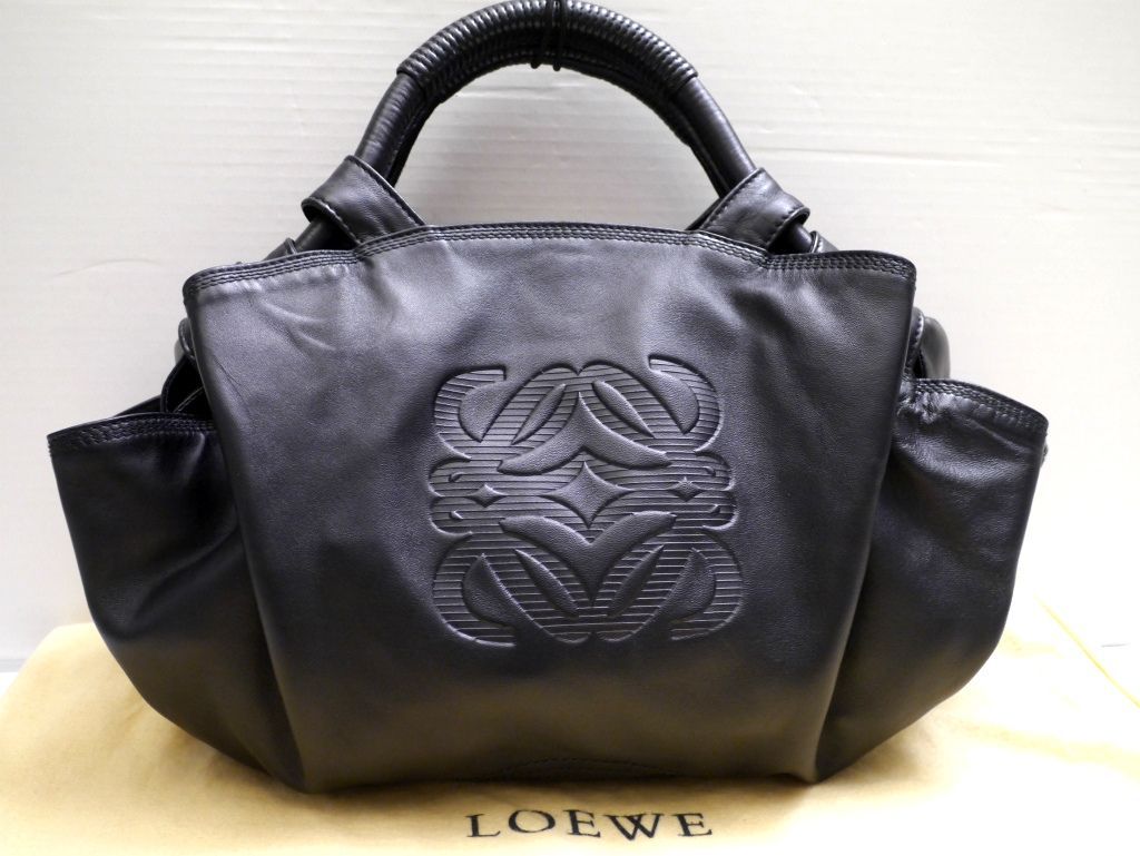 LOEWE ロエベ ナッパアイレ ミストラル ハンドバッグ ブラック ロゴ