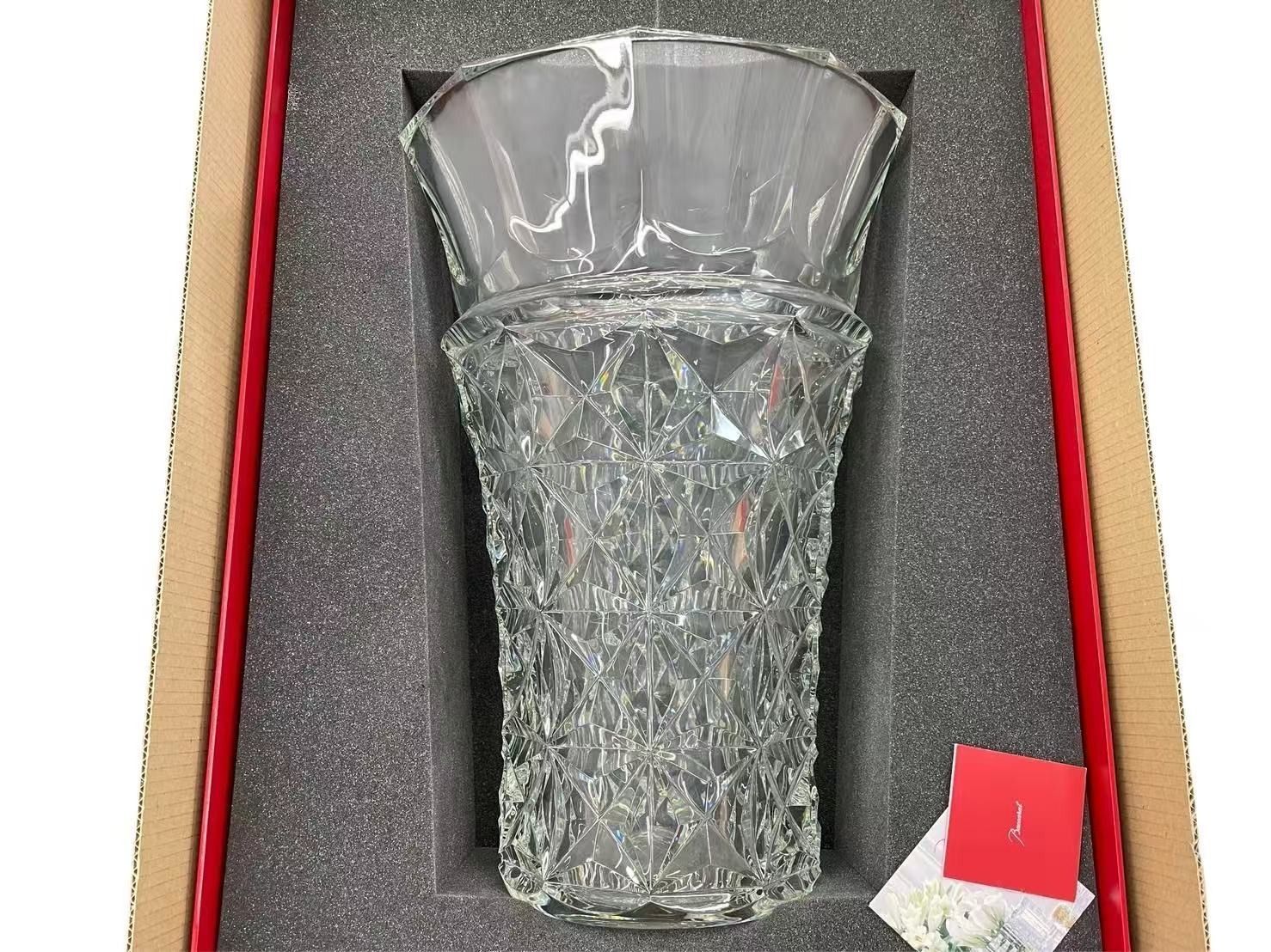新品未使用 BACCARAT バカラ セリーヌ ベース 花瓶 ラージサイズ 新品未使用 BACCARAT バカラ セリーヌ ベース 花瓶 ラージサイズ