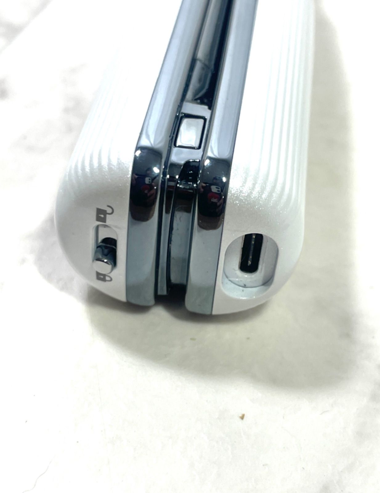 ReFa リファ ビューテック フィンガーアイロン RE-AI02A MTG ReFa BEAUTECH FINGER IRON RE-AI02A [ホワイト] 価格比較