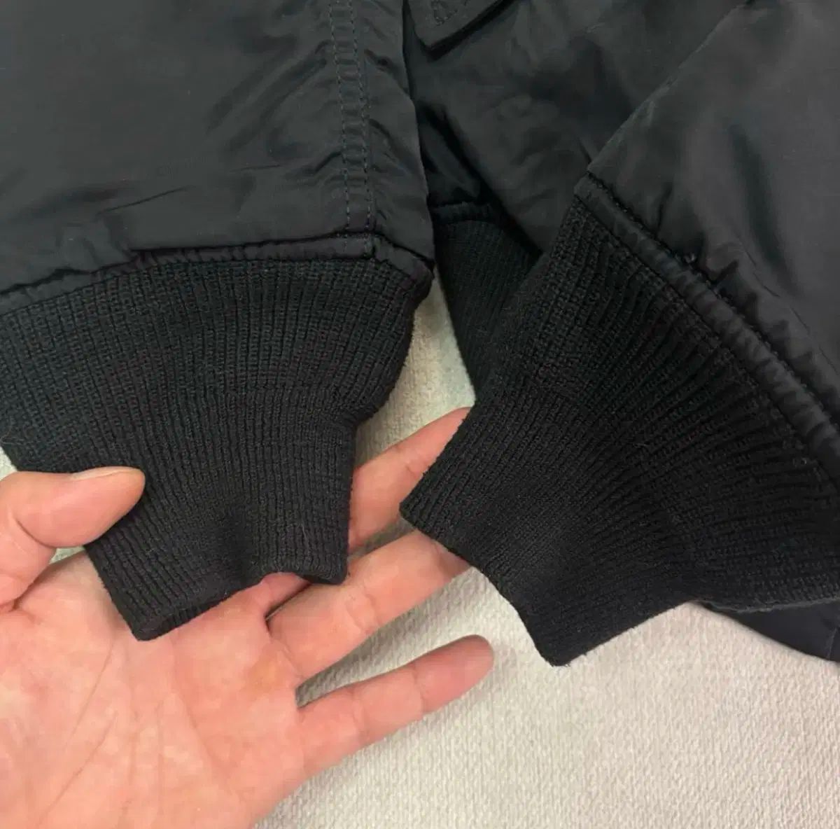 Alpha似MA-1 フライトジャケット シルバー 短丈 楽天市場】ma-1