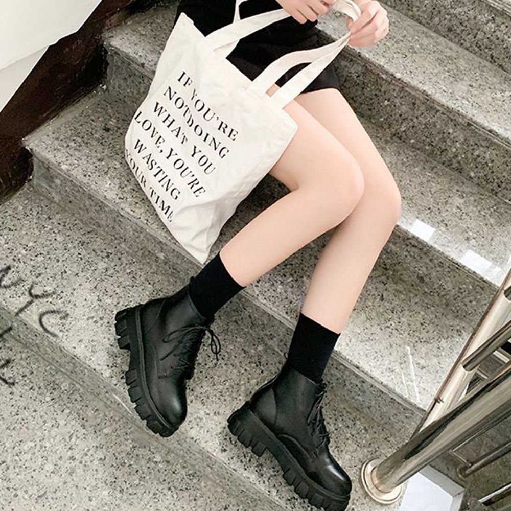 【関税込み】WOOYOUNGMI ブラック プレート ブーツ mozoワンダーシティ en の プラットフォームブーツ の