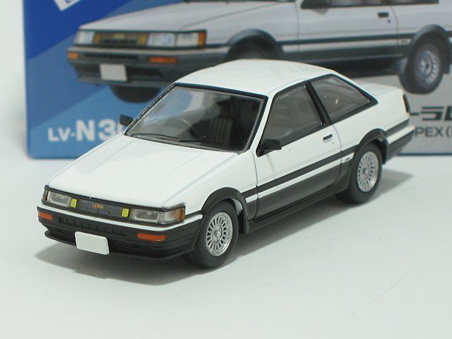 トヨタ カローラレビン 2ドア GT-APEX 85年式（白／黒）LV-N304c【トミーテック社1/64ミニカー】【トミカの時】