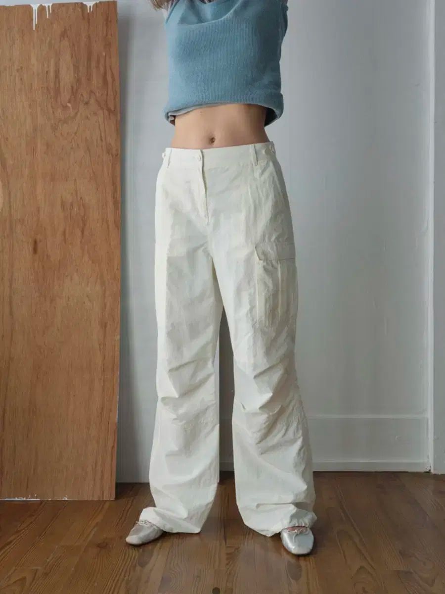 採用する aopt カーゴ パンツ UTILITY WIDE CARGO PANTS