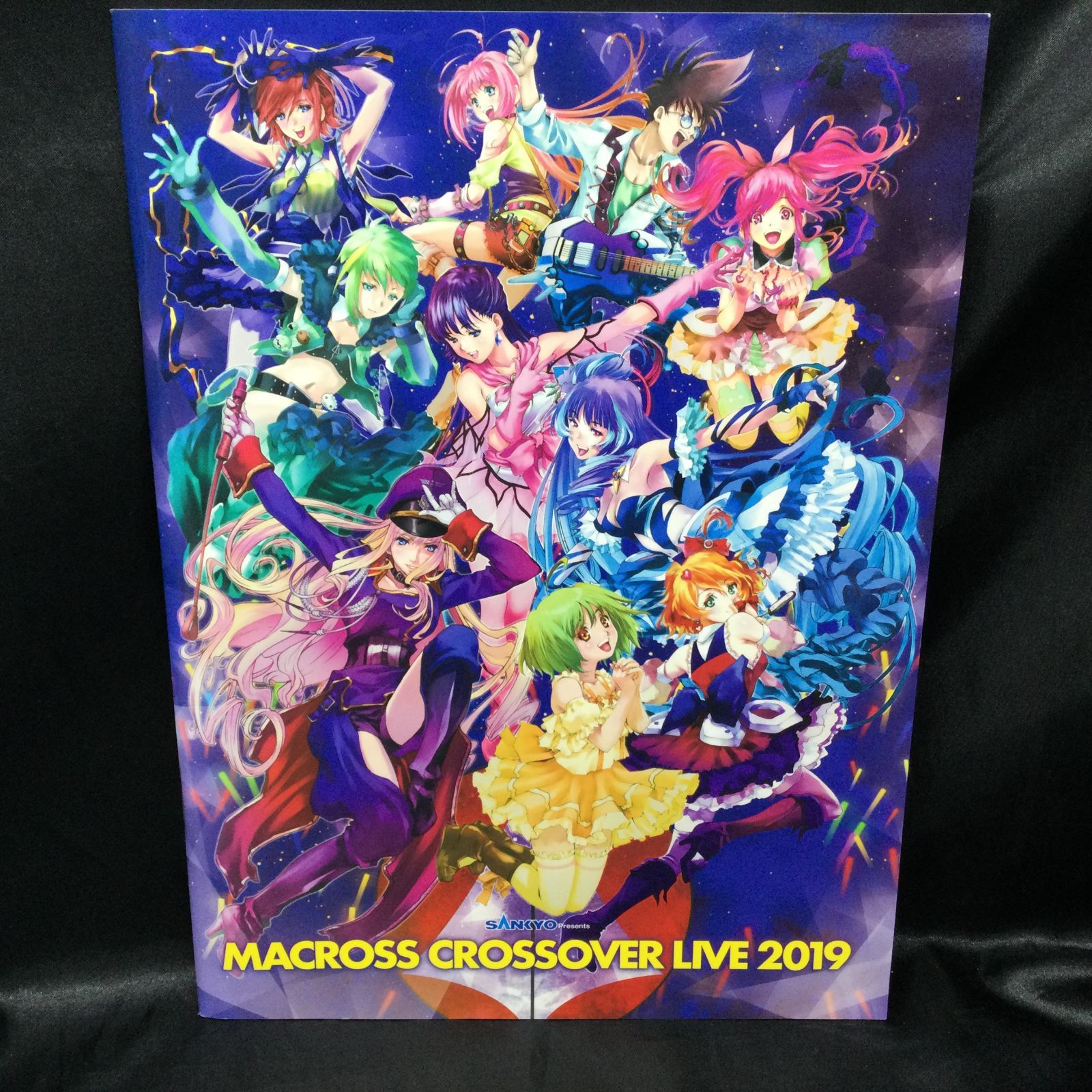 マクロス クロスオーバーライブ ランカ　缶バッジ マクロス クロスオーバー LIVE 缶バッジ ランカ・リー - メルカリ
