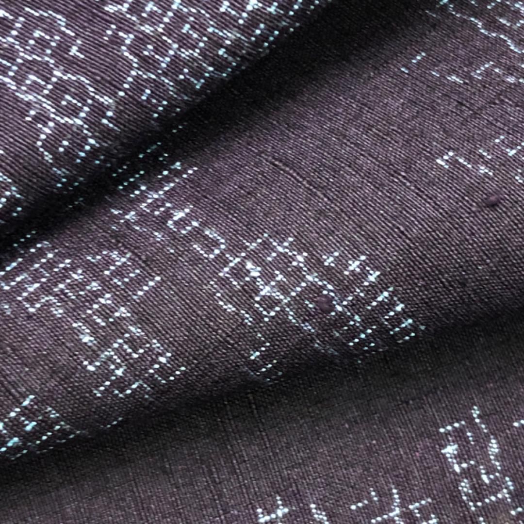 ⭐️未使用⭐️本場結城玉紬　結織苑　80亀甲　保証書　結城紬　袷　しつけ糸付き 本場結城紬 結城玉紬 結織苑 証紙付 100亀甲 紺鉄色 しつけ糸 K