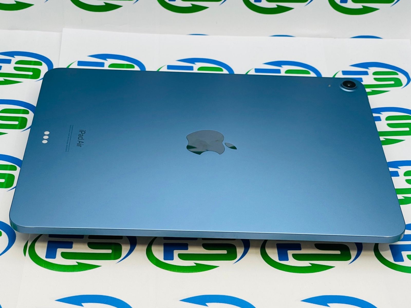 iPad Air 第5世代 Wi-Fiモデル 64GB MM9E3J/A ブルー ランクA 送料無料