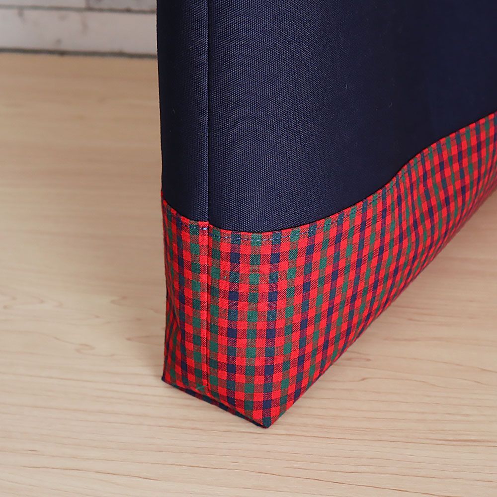 赤馬のワッペン付き】 ファミリア風 赤チェック マチあり ハンドバッグ