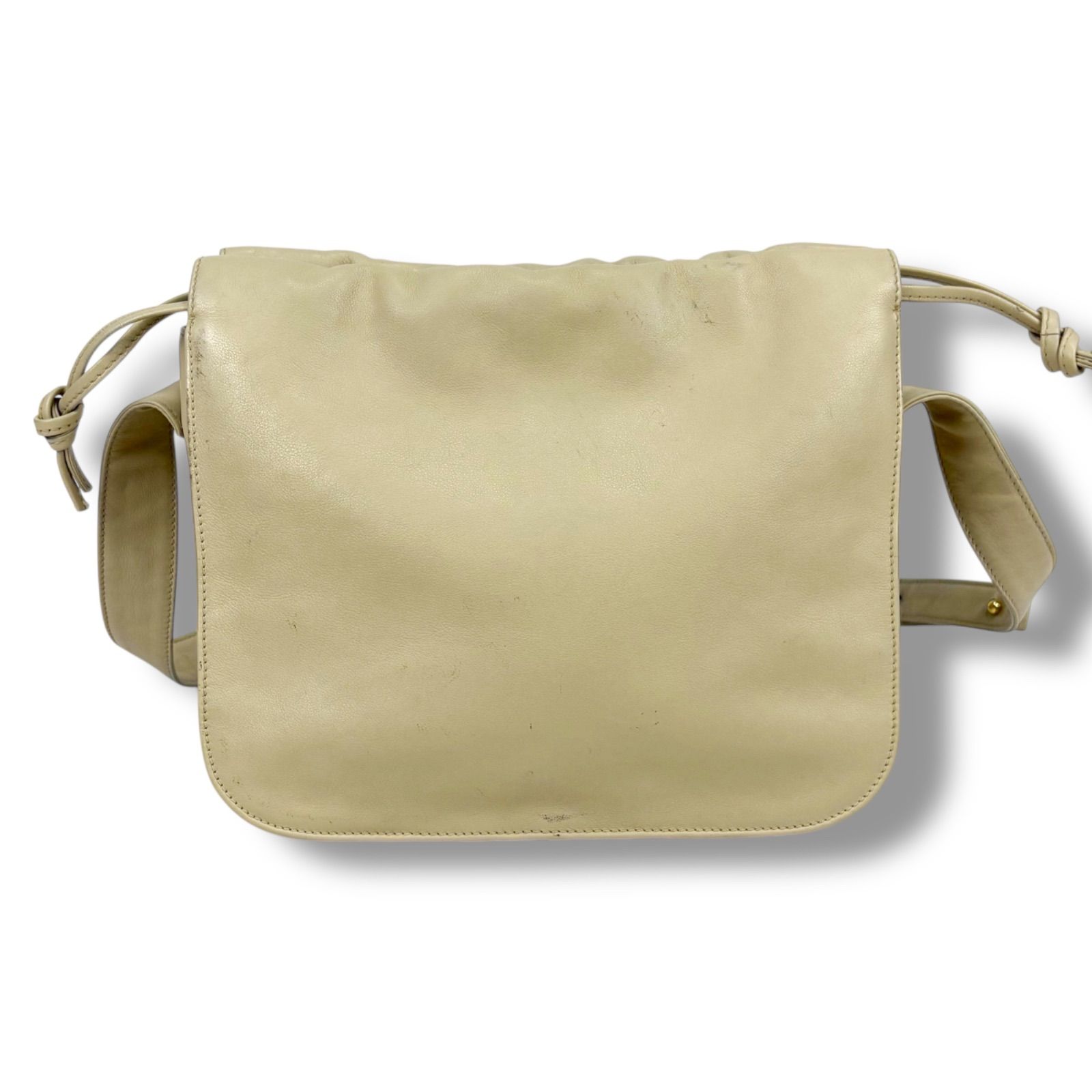 ロエベ ショルダーバッグ ベージュ 巾着型 レザー LOEWE