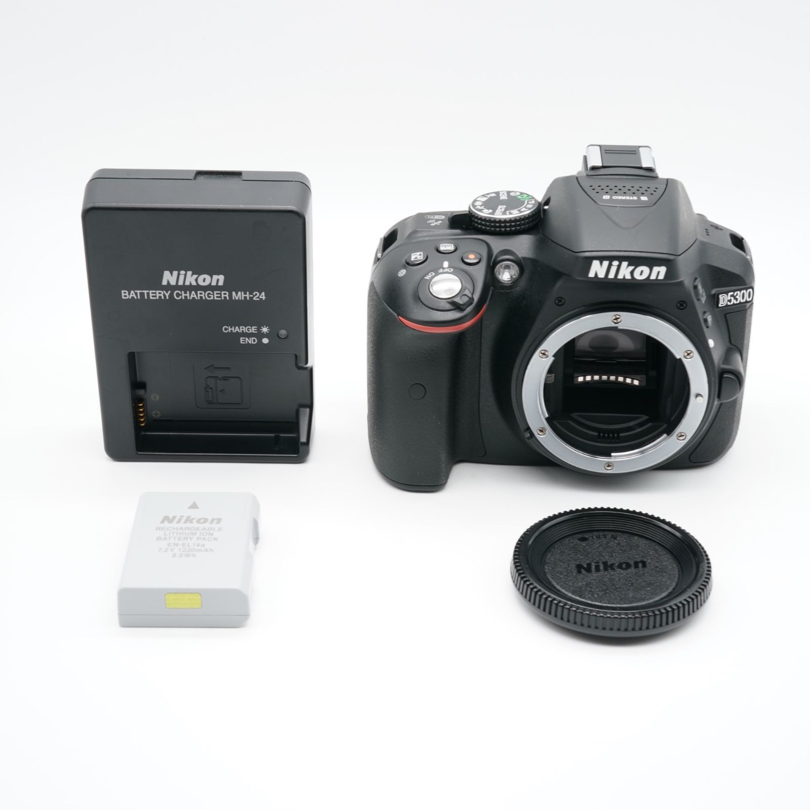 ◇ほぼ未使用◇ニコン Nikon D5300 ボディ 元箱 僅か468S◇9520 美