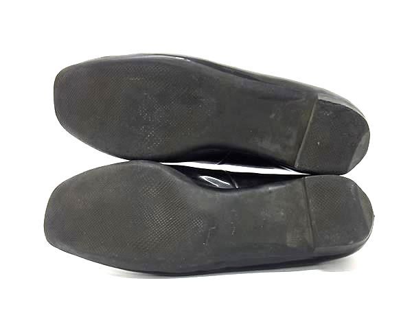 Salvatore Ferragamo フェラガモ ヴァラ パテントレザー ローファー