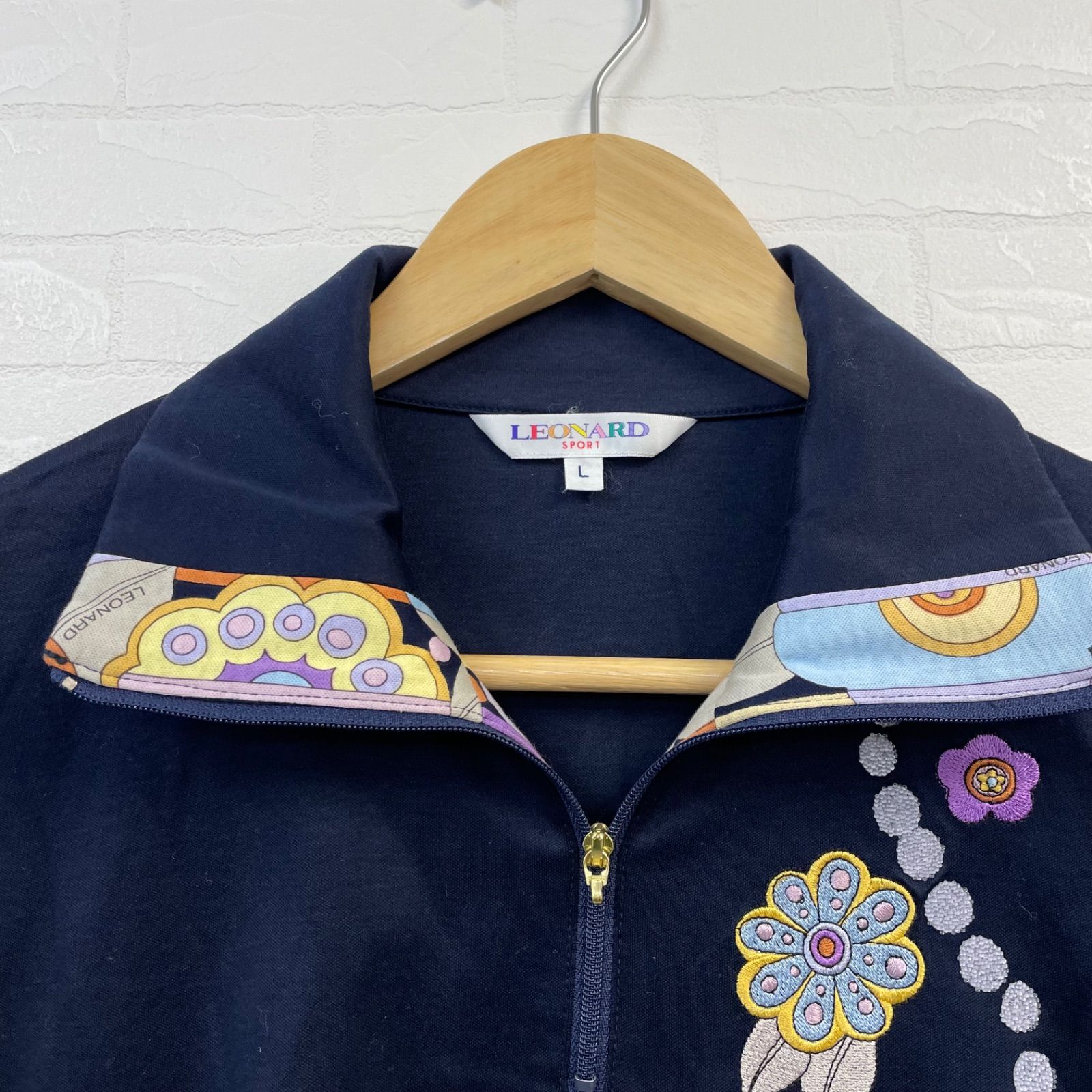 美品✨️レオナールスポーツ ポロシャツ L ネイビー 花柄 蝶柄
