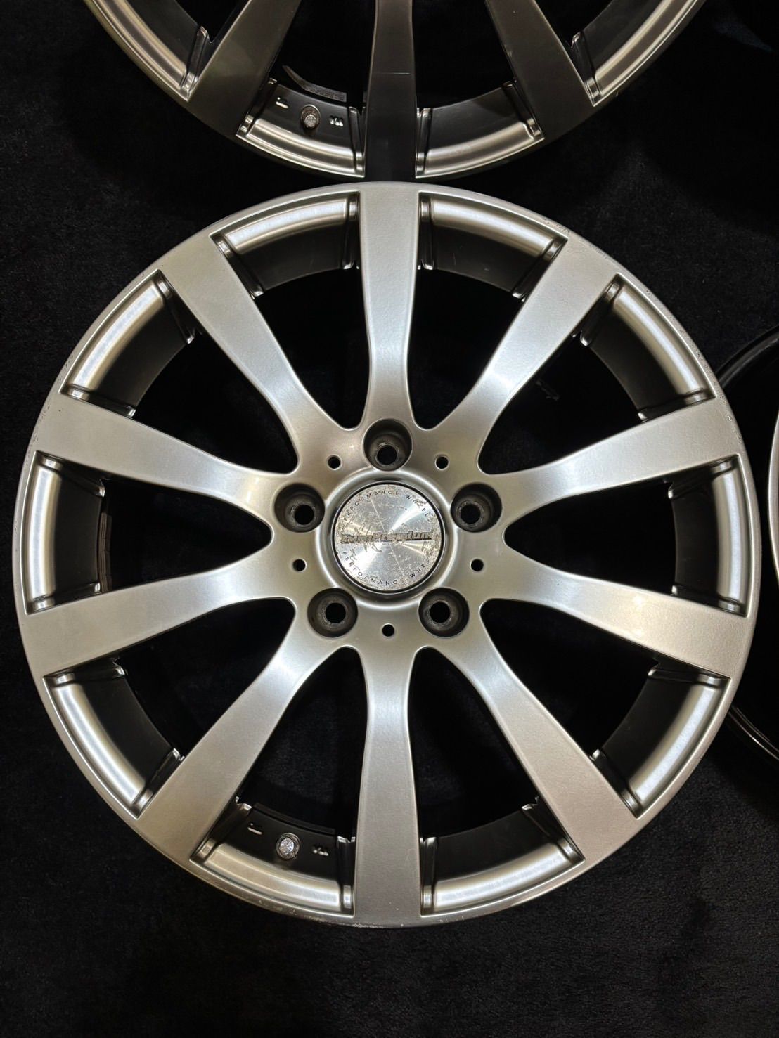 EuroPremium 18インチ