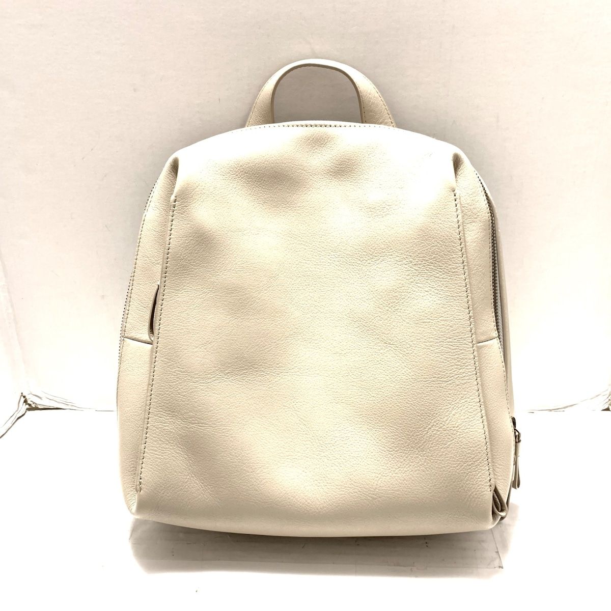 Motherhouse(マザーハウス) リュックサック - グレーベージュ レザー  