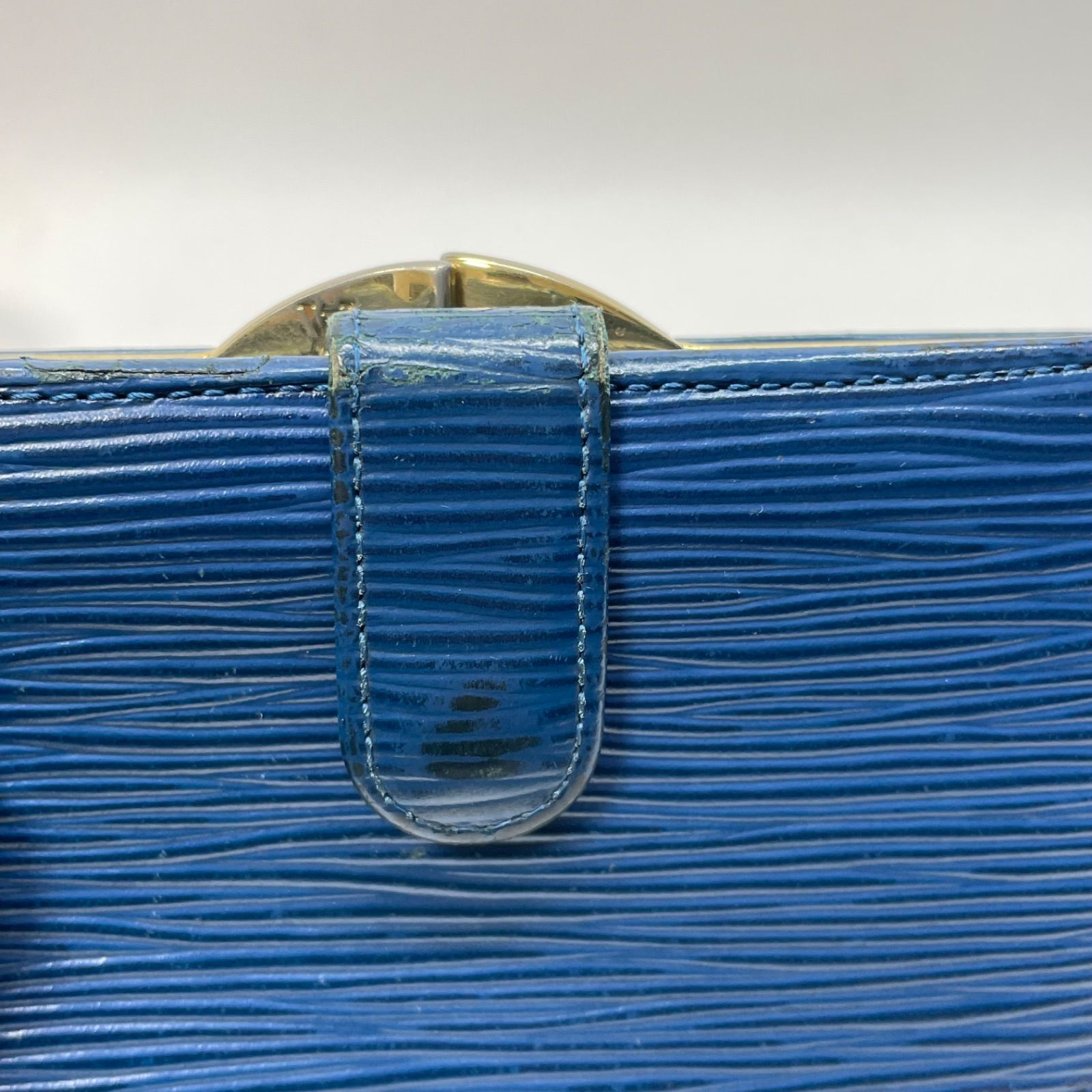 ルイヴィトン　エピ　レザー 　 二つ折り財布 ルイヴィトン エピ ブルー 二つ折り 2765 LOUIS VUITTON ルイヴィトン