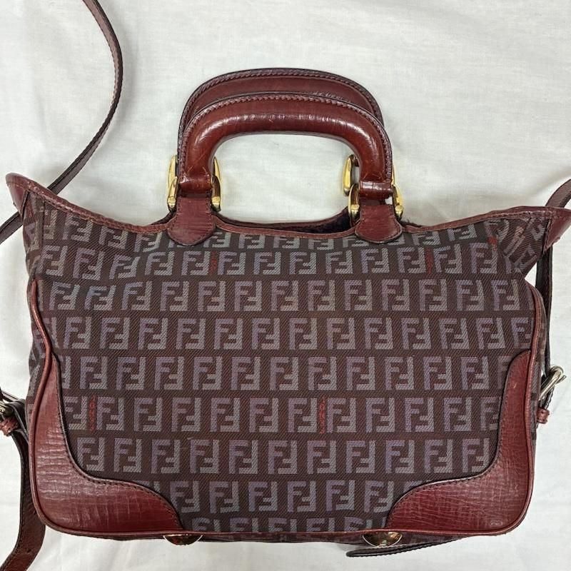 FENDI フェンディ ショルダーバッグ 00s ズッカ柄 ズッキーノ