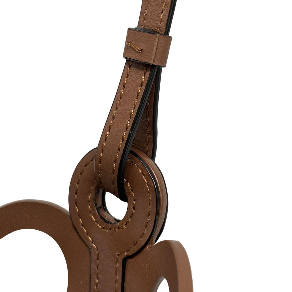 LOEWE(ロエベ) ショルダーバッグ美品 アナグラム カットアウト