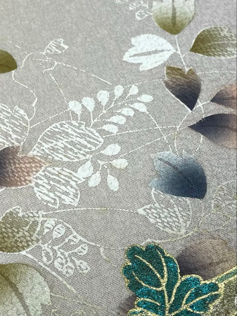 付け下げ 金彩 紋意匠 正絹 反物 - メルカリ