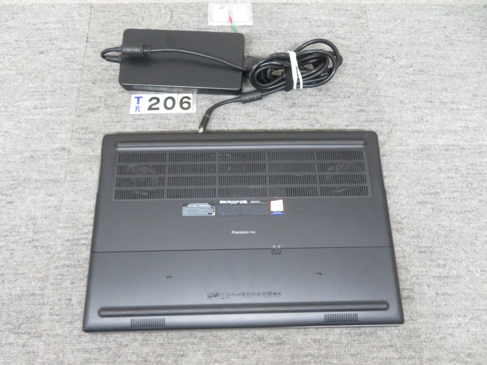 中古　DELL Precision 7730 モバイルワークステーショ Dell Precision 7730 モバイルワークステーション ユーザーマニュアル