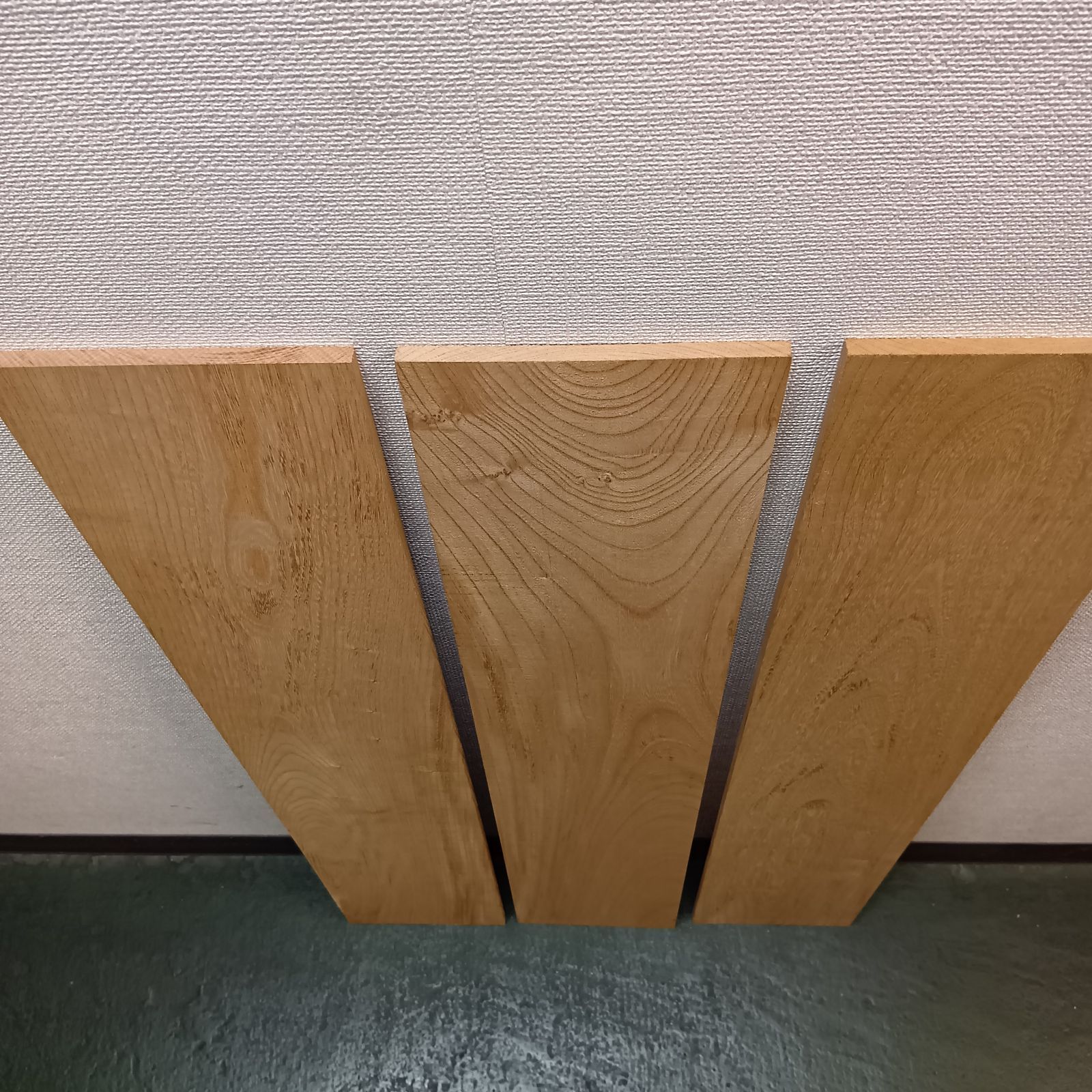 ケヤキ 欅 90㎝ 3枚 一枚板 無垢板 木材 ショップ 棚板 DIY